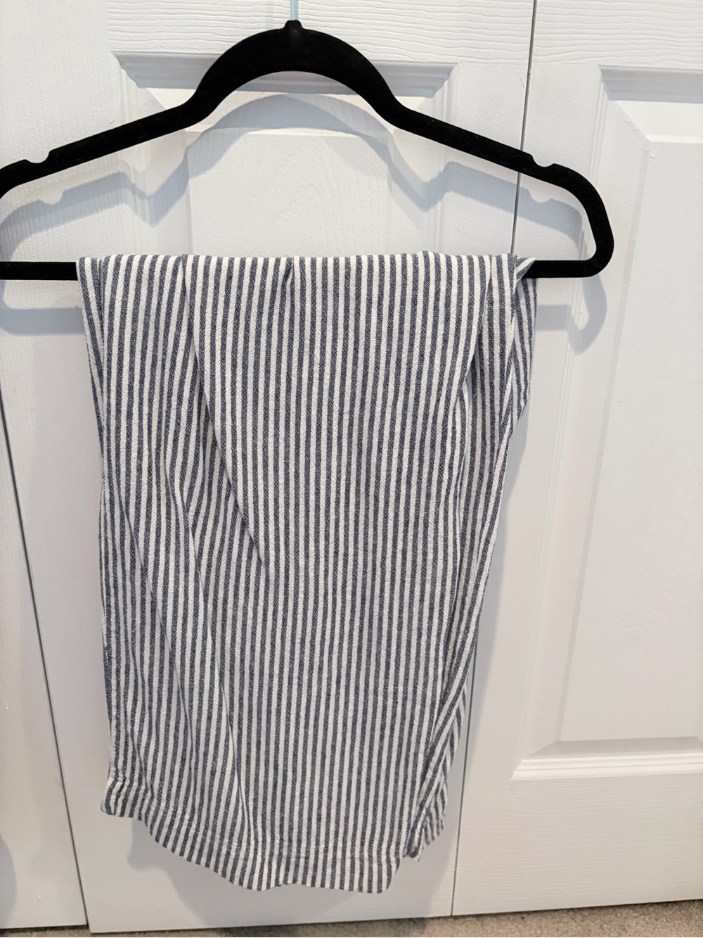 Old Navy Vertical-Striped Wide-Leg Pants